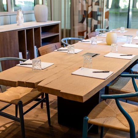 Motel One Росток Екстер'єр фото