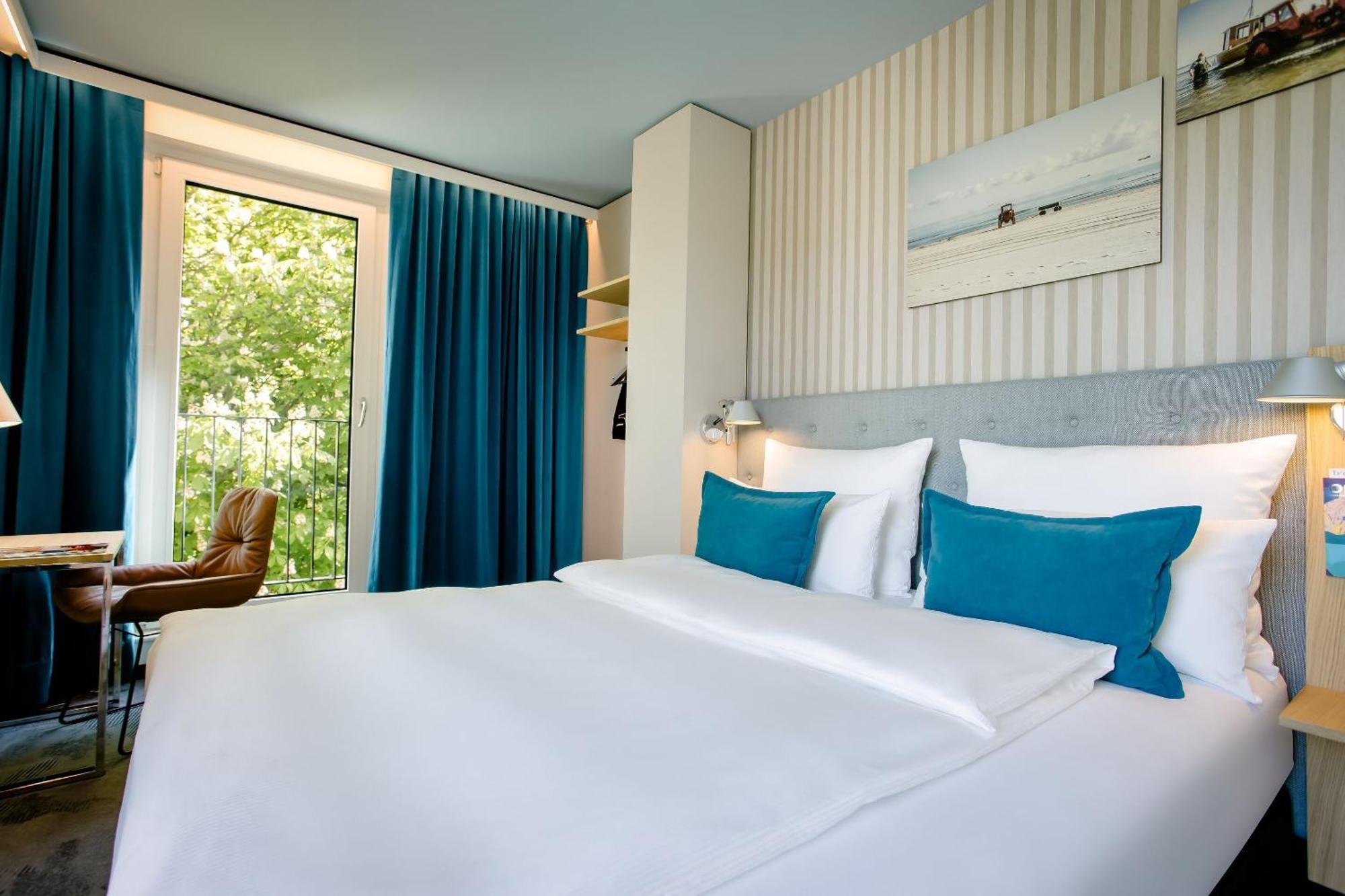 Motel One Росток Екстер'єр фото