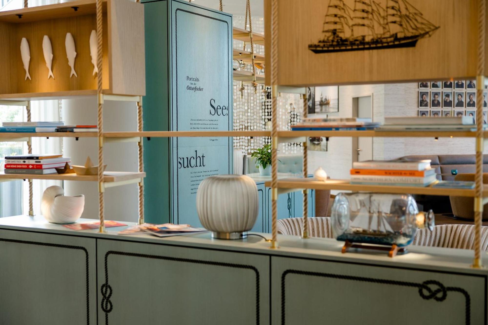 Motel One Росток Екстер'єр фото
